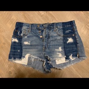 High Rise American eagle shorts